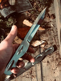 Throwing knife